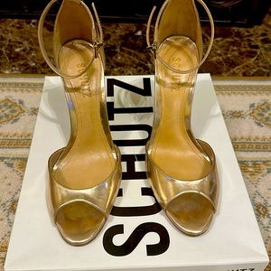 Schutz Sasha Lee peep toe ankle strap heals in gold size 7.5